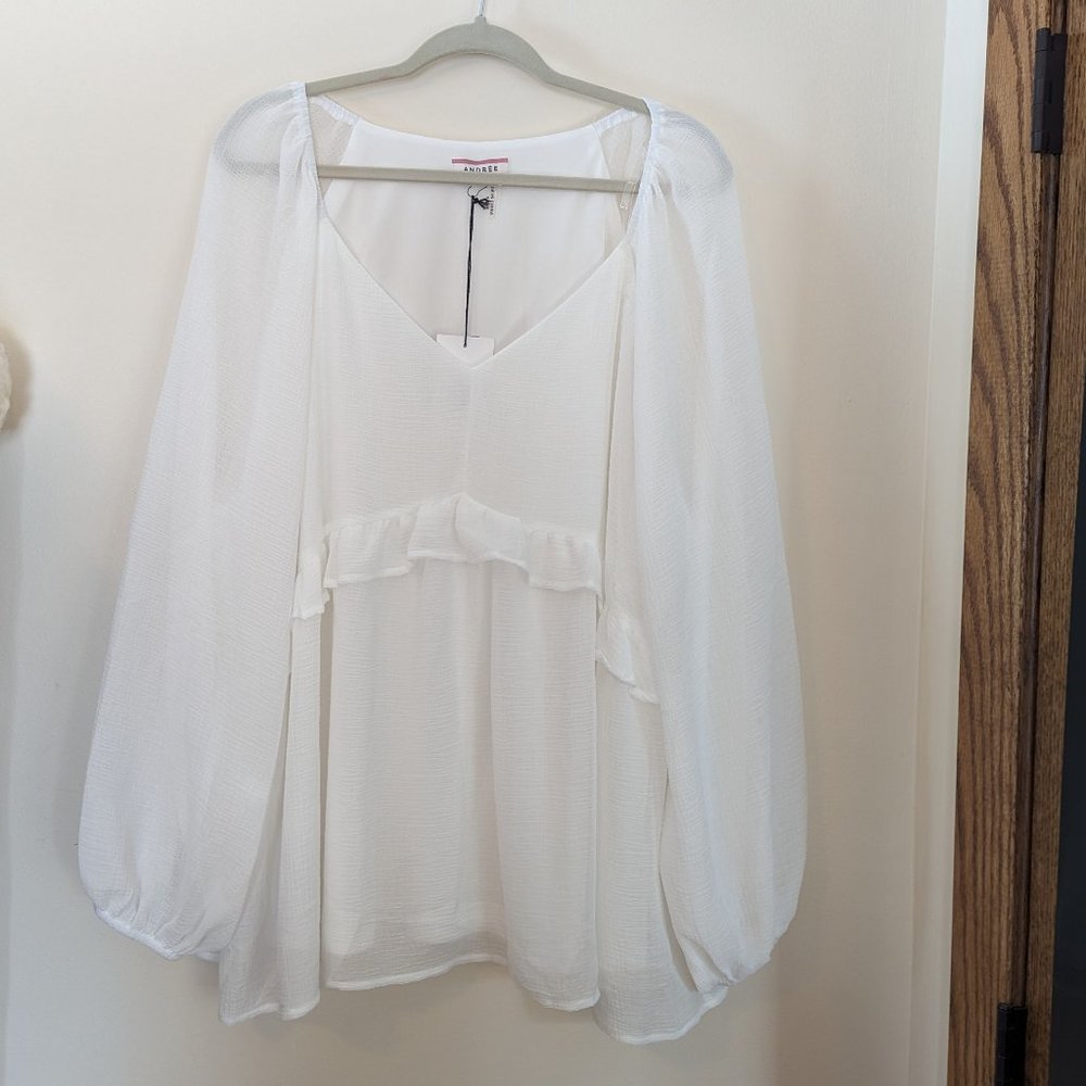 Andree By Unit White Blouse